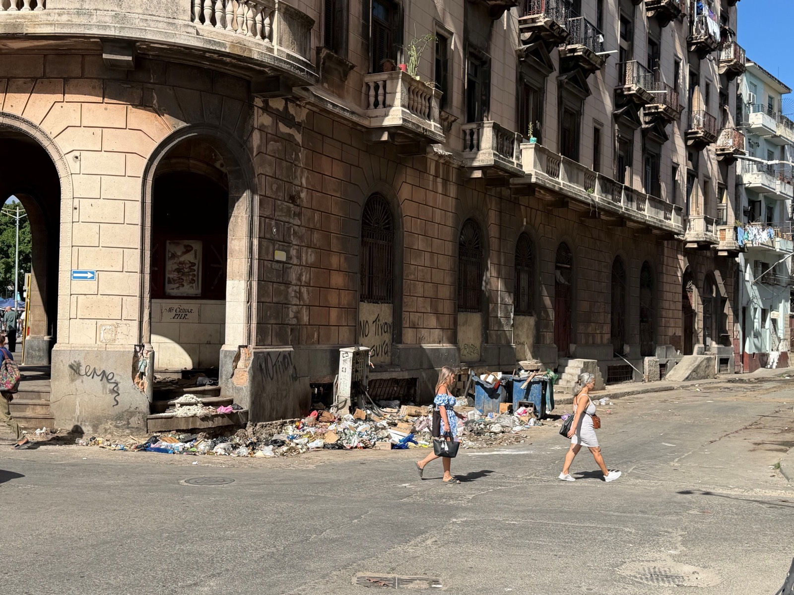 Eckgebäude im Zentrum von Havanna 2025
